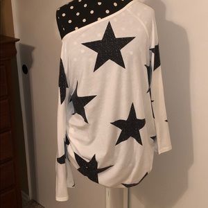 Star print Off-The-Shoulder 3/4 sleeve T-shirt